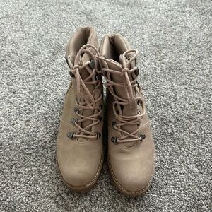 COPY - Target brand universal thread boots